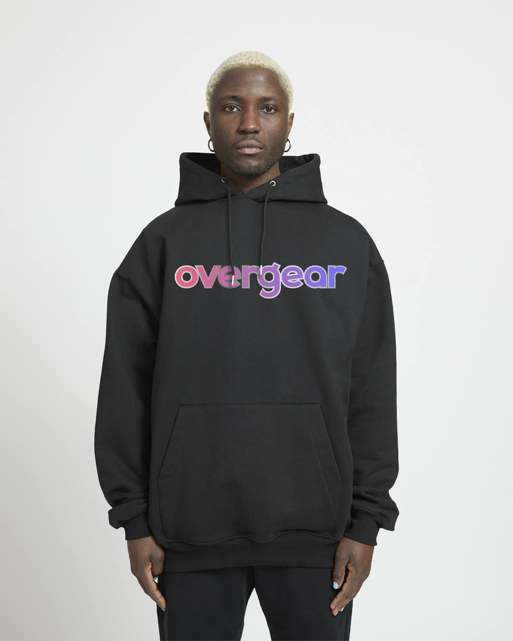 Пошив худи с DTF-печатью логотипа на заказ — брендированная одежда от RIVER studio, Москва